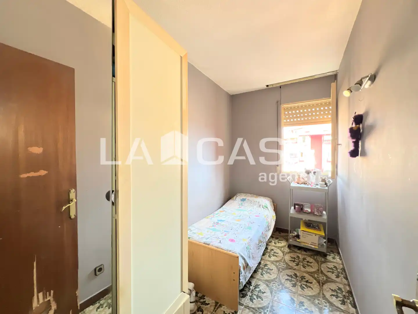 Flat for sale in Badalona  with Balcony