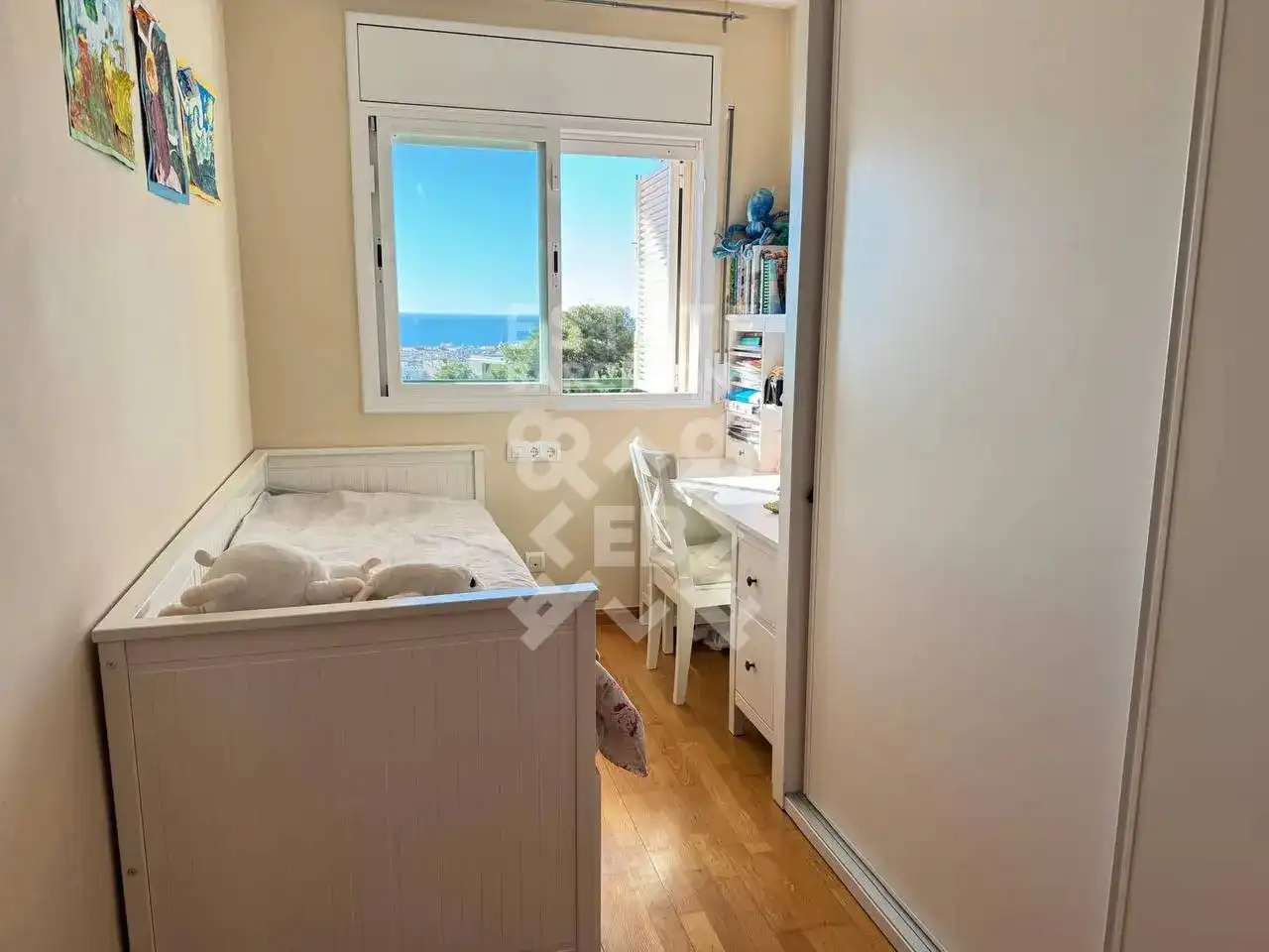 Schlafzimmer von Maisonette zum Verkauf in Sitges mit Klimaanlage, Heizung und Privatgarten
