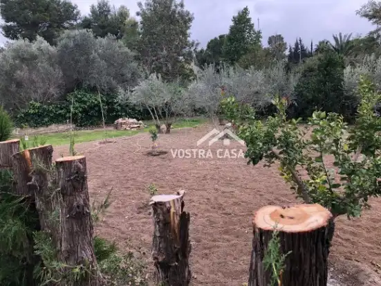 Casa o xalet de lloguer en Torrent amb Jardí privat i Piscina