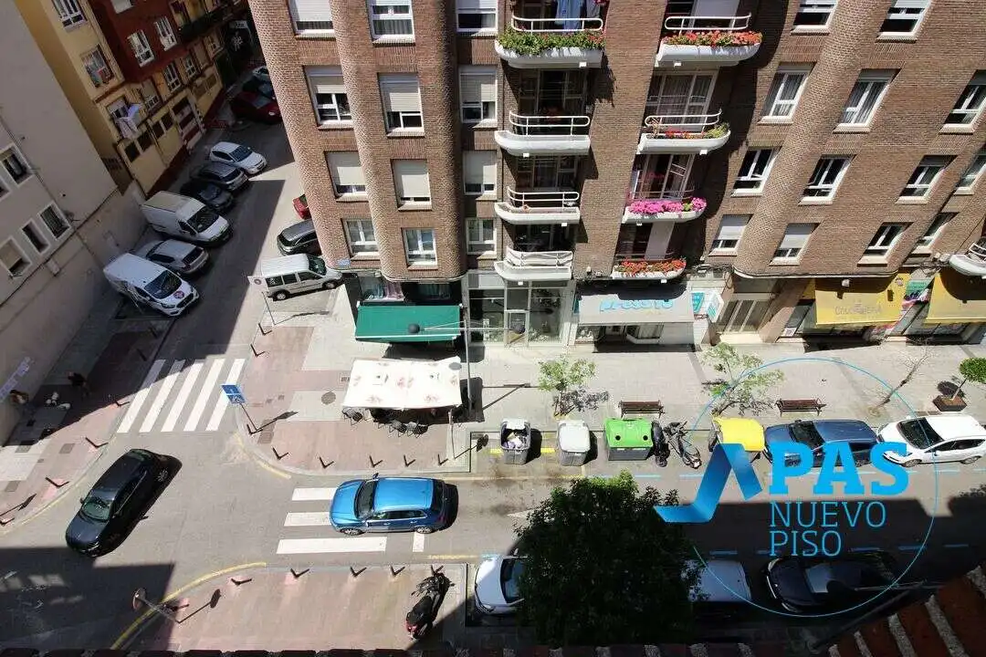Parkplatz von Wohnung zum Verkauf in Santander mit Heizung und Abstellraum