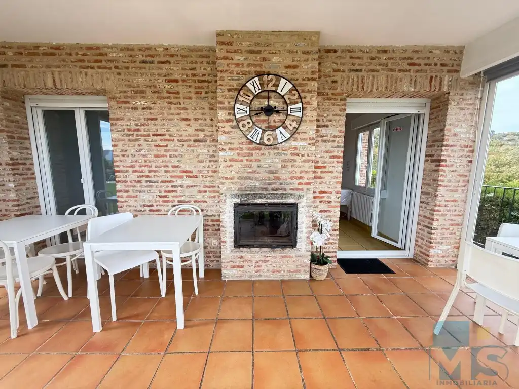 Terrassa de Casa o xalet en venda en Hondarribia