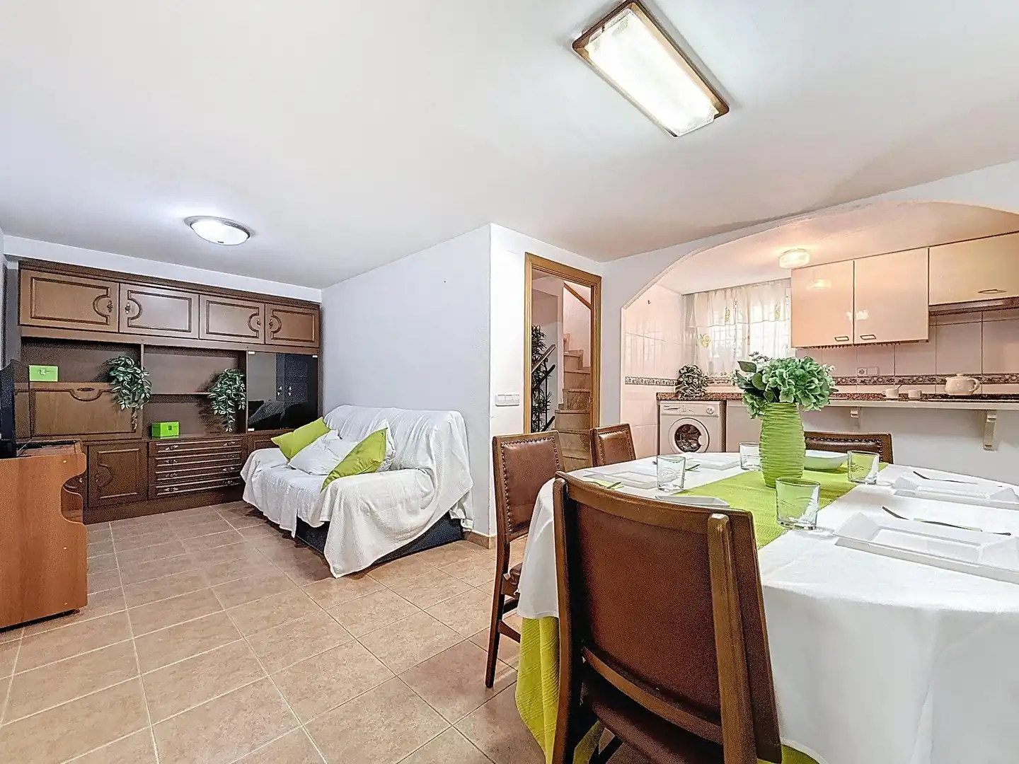 Sala d'estar de Finca rústica en venda en Onil amb Terrassa, Traster i Balcó
