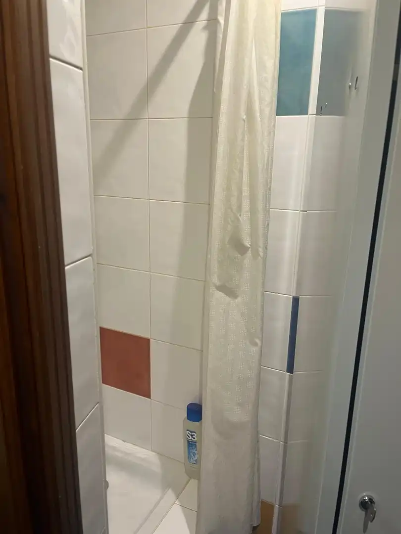 Badezimmer von Geschaftsraum zum Verkauf in Barakaldo  mit Klimaanlage, Möbliert und Alarm