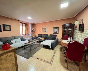 Living room of House or chalet for sale in Mucientes  with Heating, Terrace and Storage room