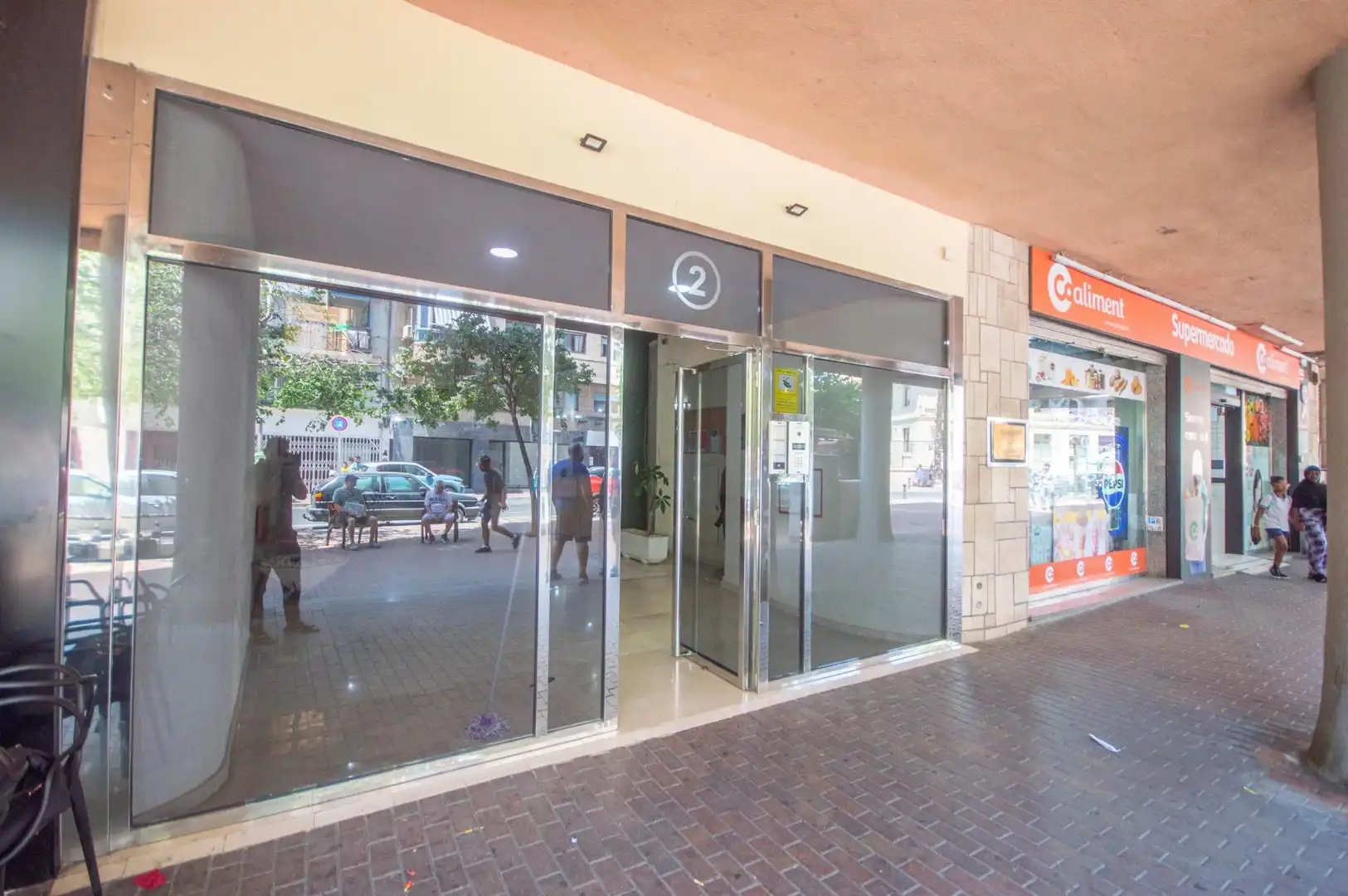 Piso en venta en Alicante / Alacant con Aire acondicionado y Balcón