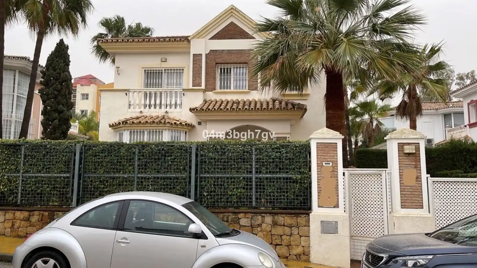 Detached house with pool for sale in Avenida de las Golondrinas, imagen 2