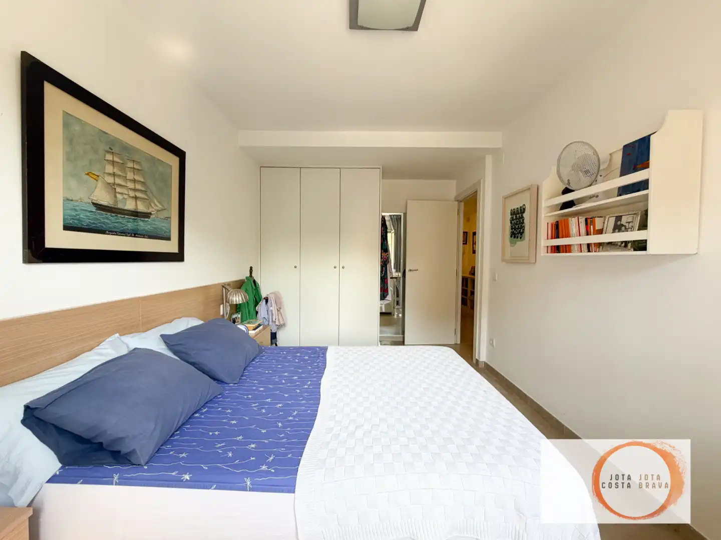 Dormitori de Apartament en venda en Girona amb Calefacció i Balcó