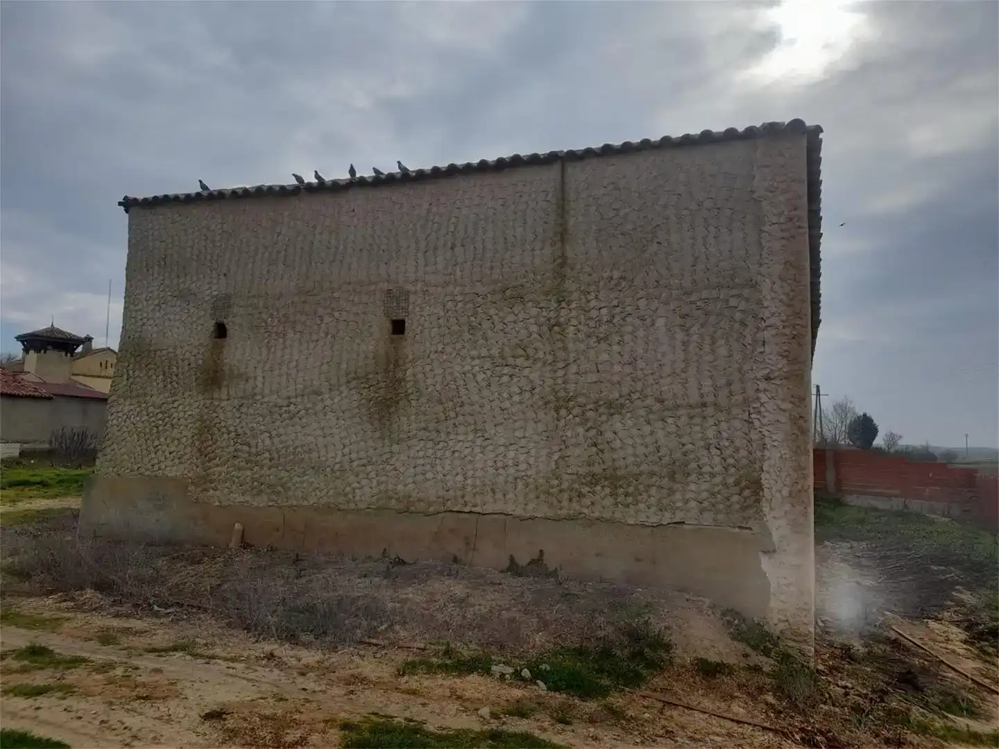 Vista exterior de Terreno en venta en Bolaños de Campos, Valladolid
