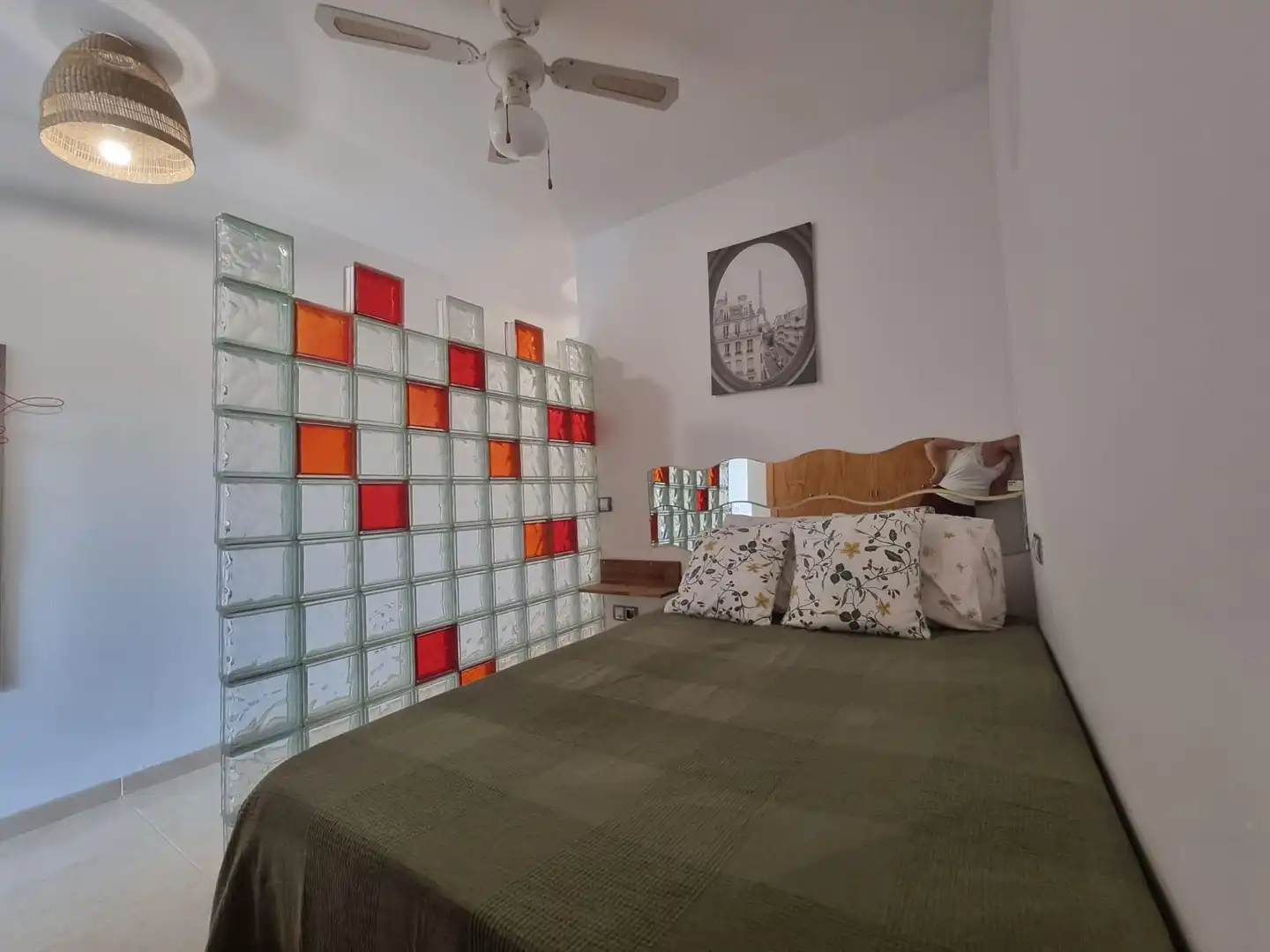 Habitación de Estudio de alquiler en Vícar con Jardín privado, Terraza y Amueblado