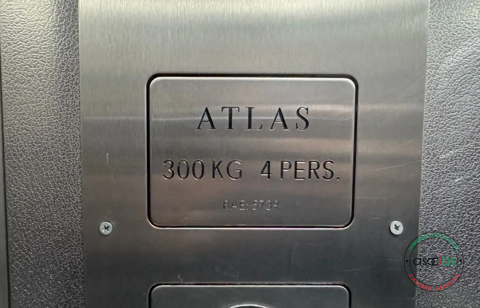 Parking de Piso en venta en Gijón  con Calefacción