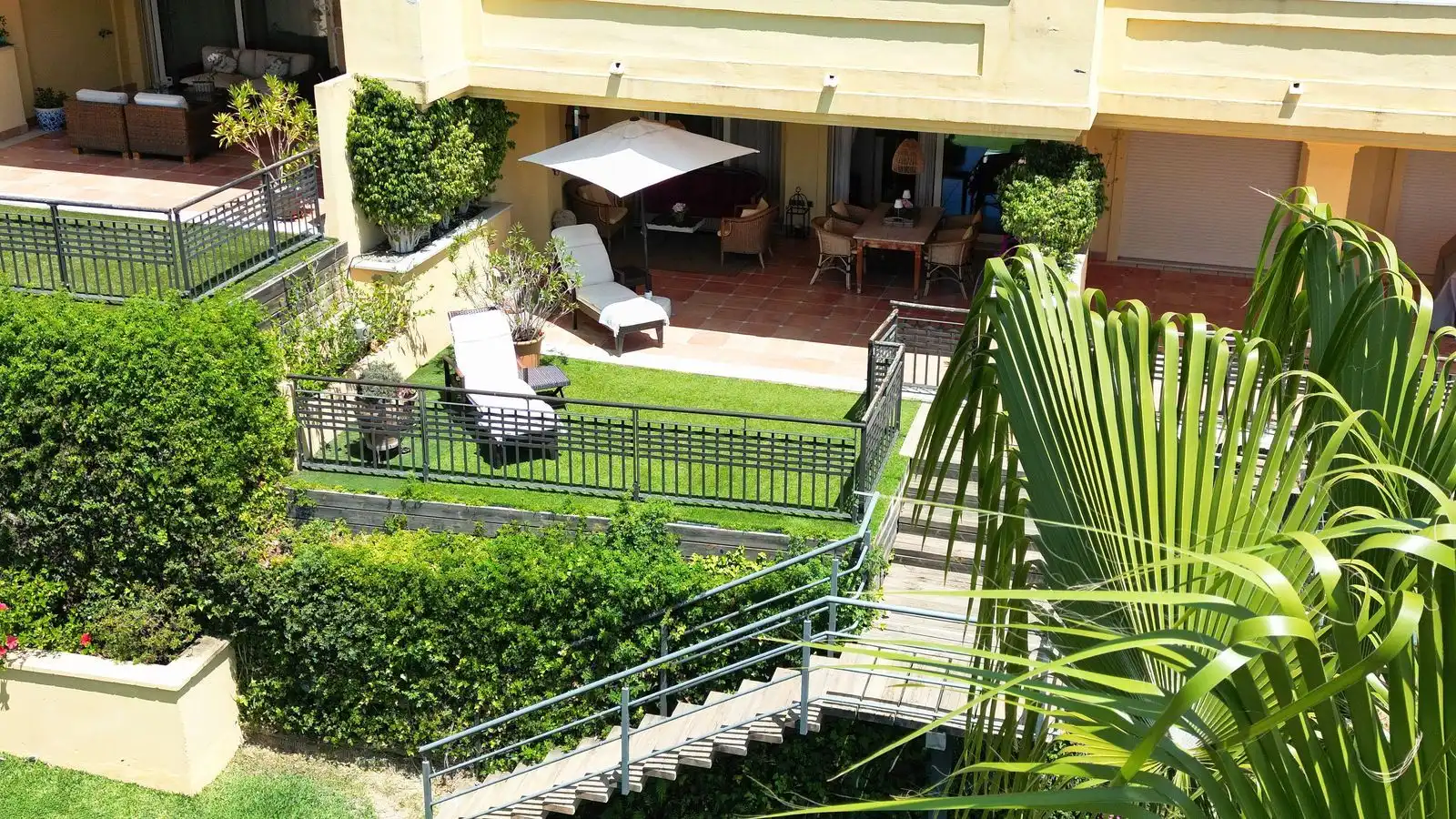 Apartamento con piscina en venta en Milla de Oro, imagen 2