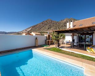 Vista exterior de Casa o xalet en venda en Nigüelas amb Terrassa i Piscina