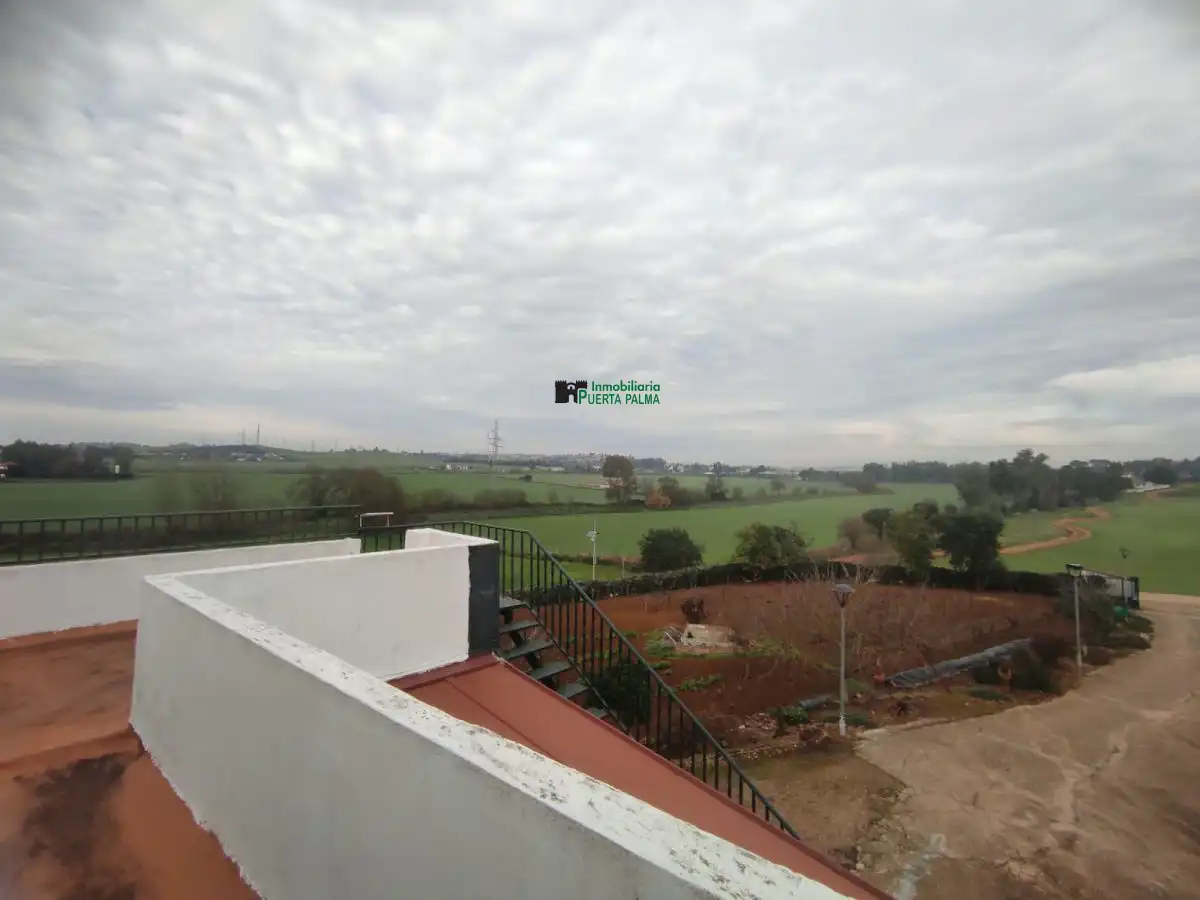 Houses for sale in Badajoz  with Air Conditioner, Heating and Storage room