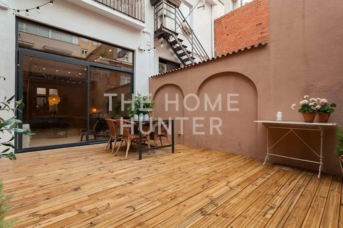 Terrasse von Wohnung zum Verkauf in Barcelona mit Heizung, Privatgarten und Terrasse
