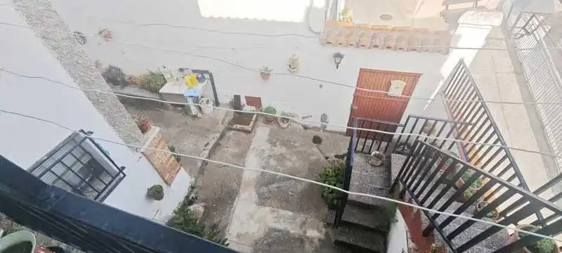 Vista exterior de Casa o xalet en venda en Calatayud amb Calefacció i Terrassa