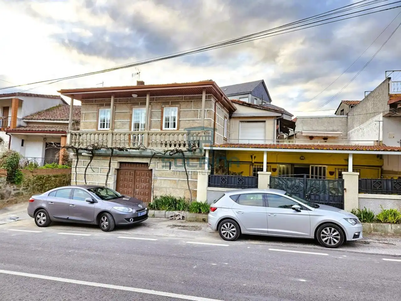 Exterior view of Houses for rent in O Pereiro de Aguiar   with Heating