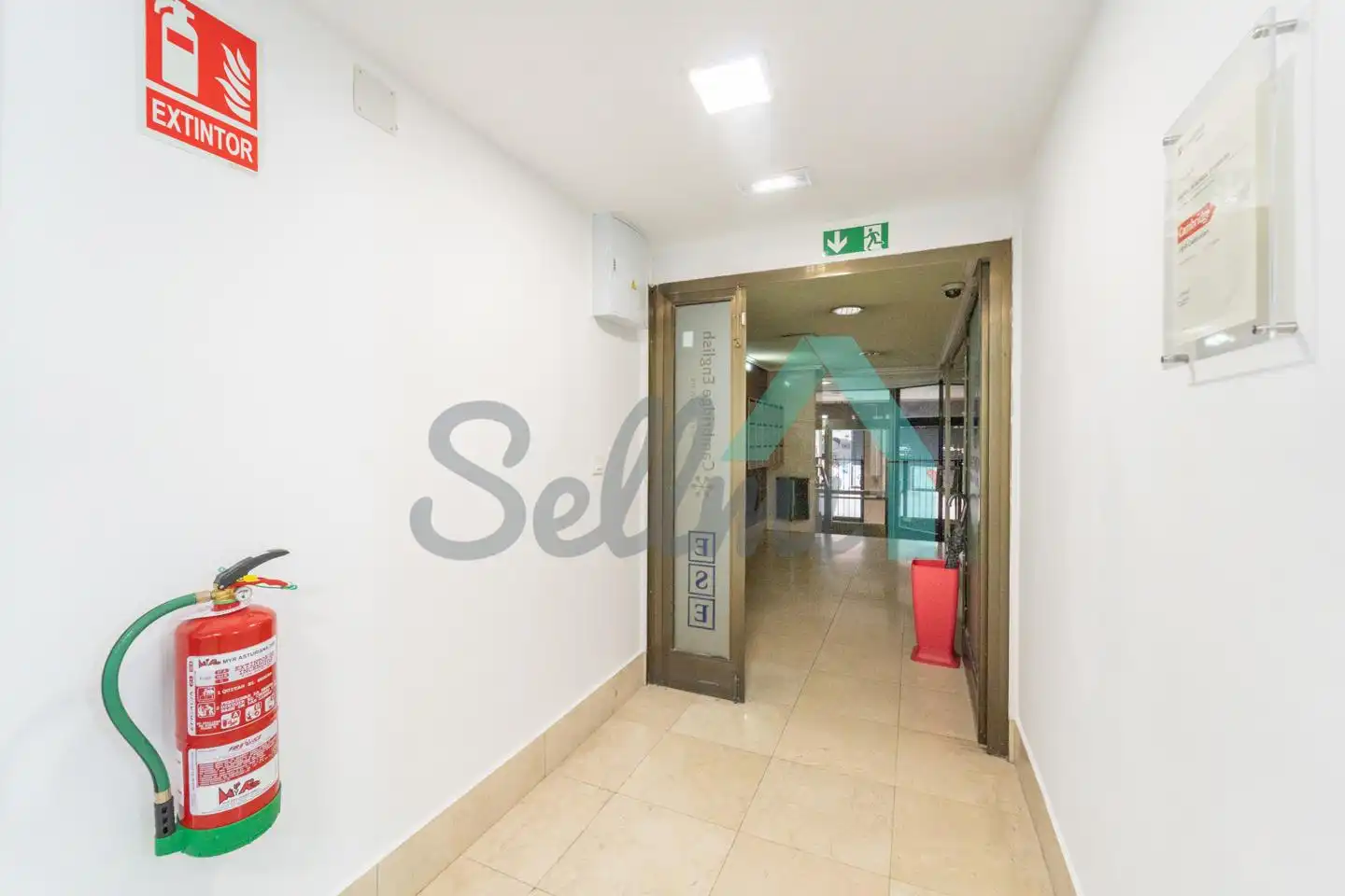 Local comercial de lloguer a Manuel Pedregal, imagen 41