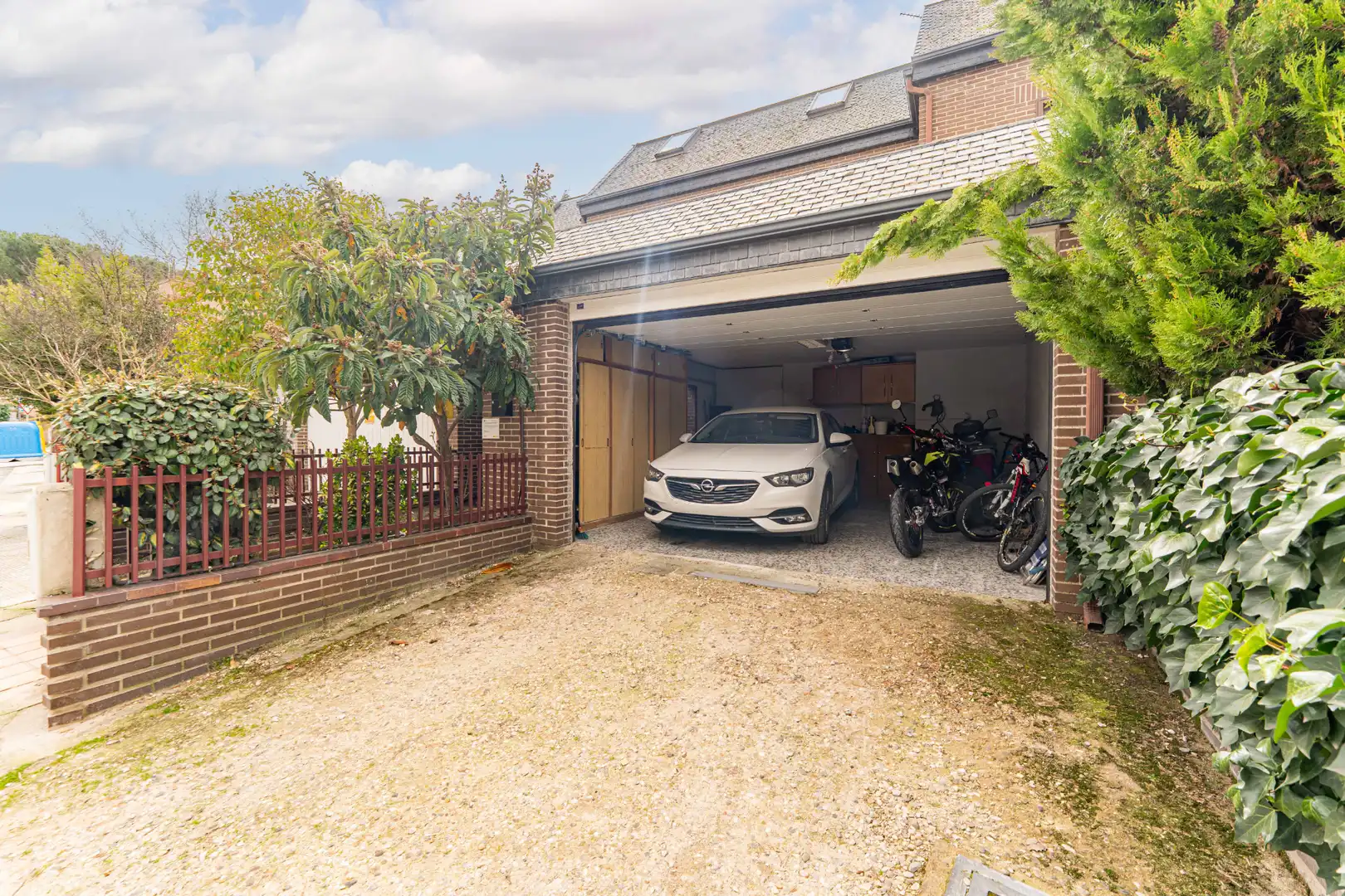 Parking de Casa adosada en venta en Torrelodones con Balcón