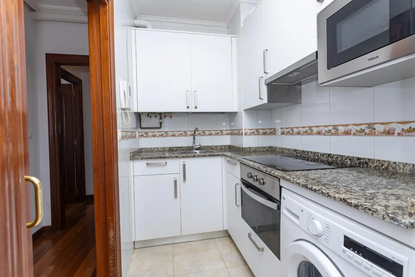 Cuina de Apartament en venda en San Vicente de la Barquera