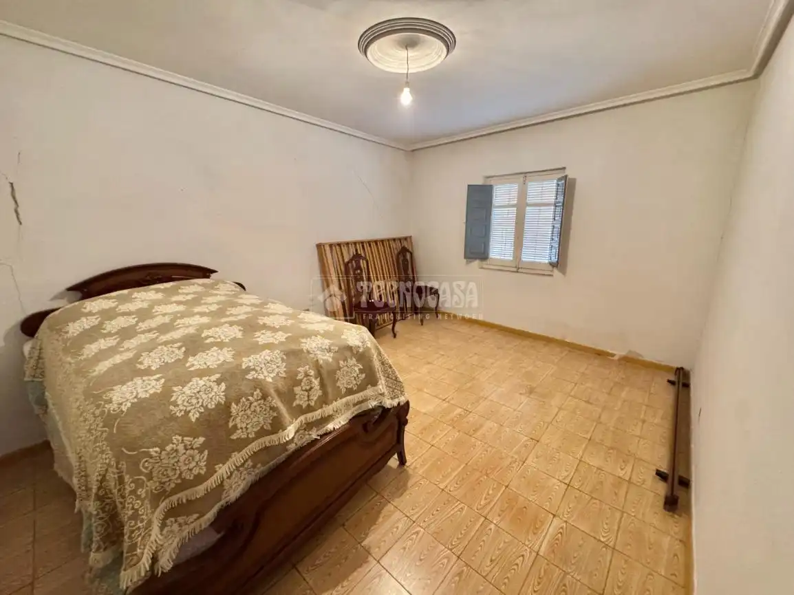 Habitación de Casa adosada en venta en Villanueva de Duero con Calefacción