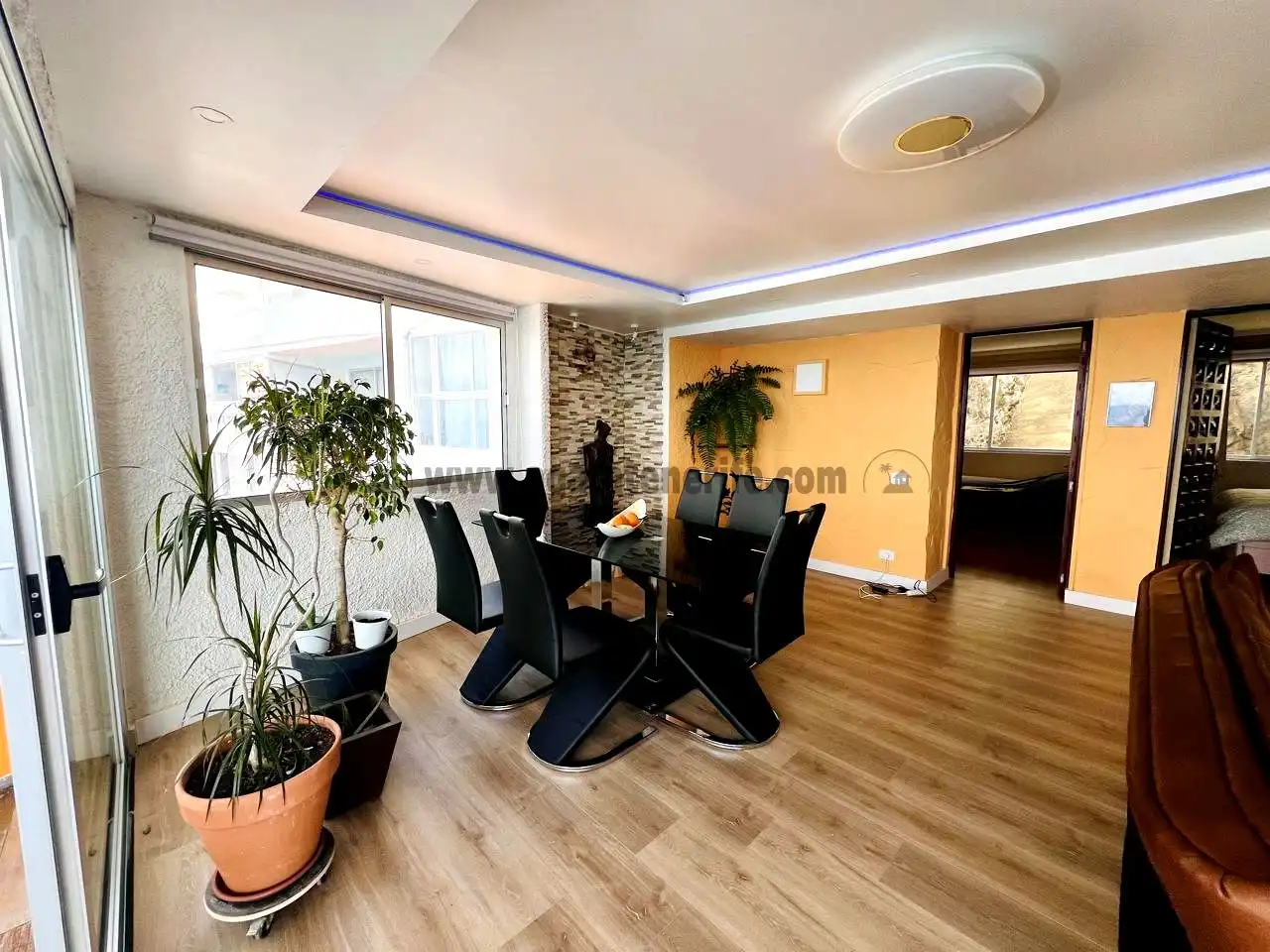 Comedor de Piso en venta en Los Realejos con Parquet y Amueblado