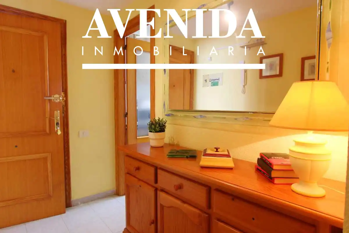 Apartamento con piscina en venta en Gibraltar 13, imagen 19