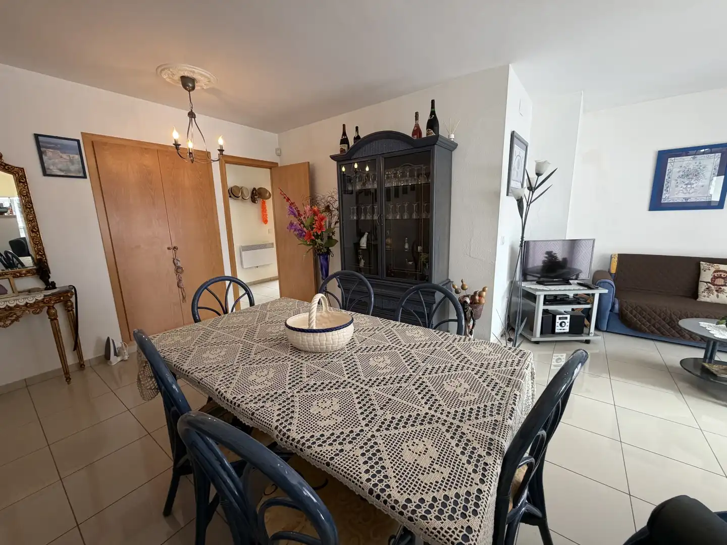 Comedor de Piso en venta en Roses con Calefacción, Piscina y Balcón