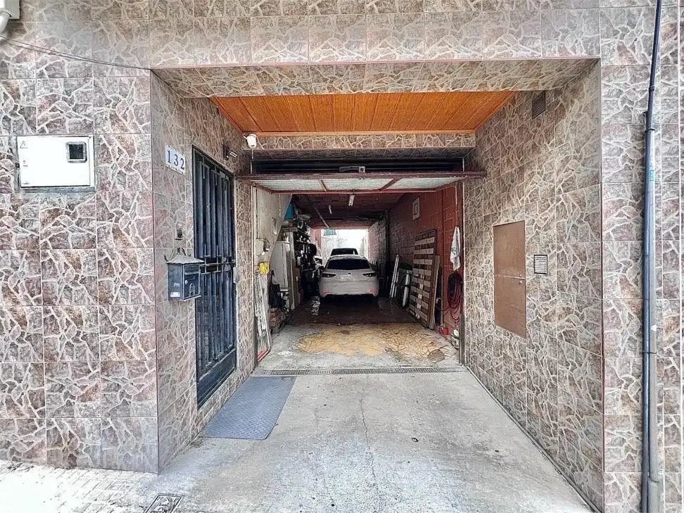 Aparcament de Casa o xalet en venda en Terrassa amb Calefacció i Terrassa