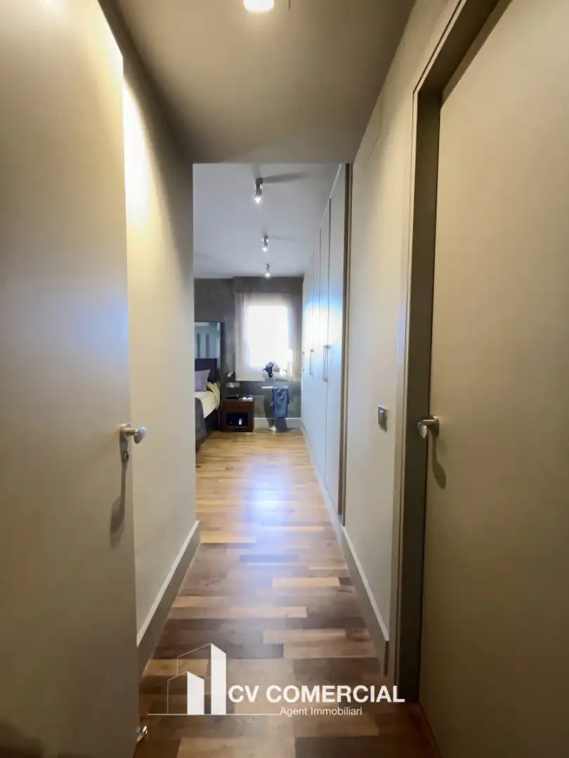 Ático en venta en Tiana con Aire acondicionado, Calefacción y Parquet