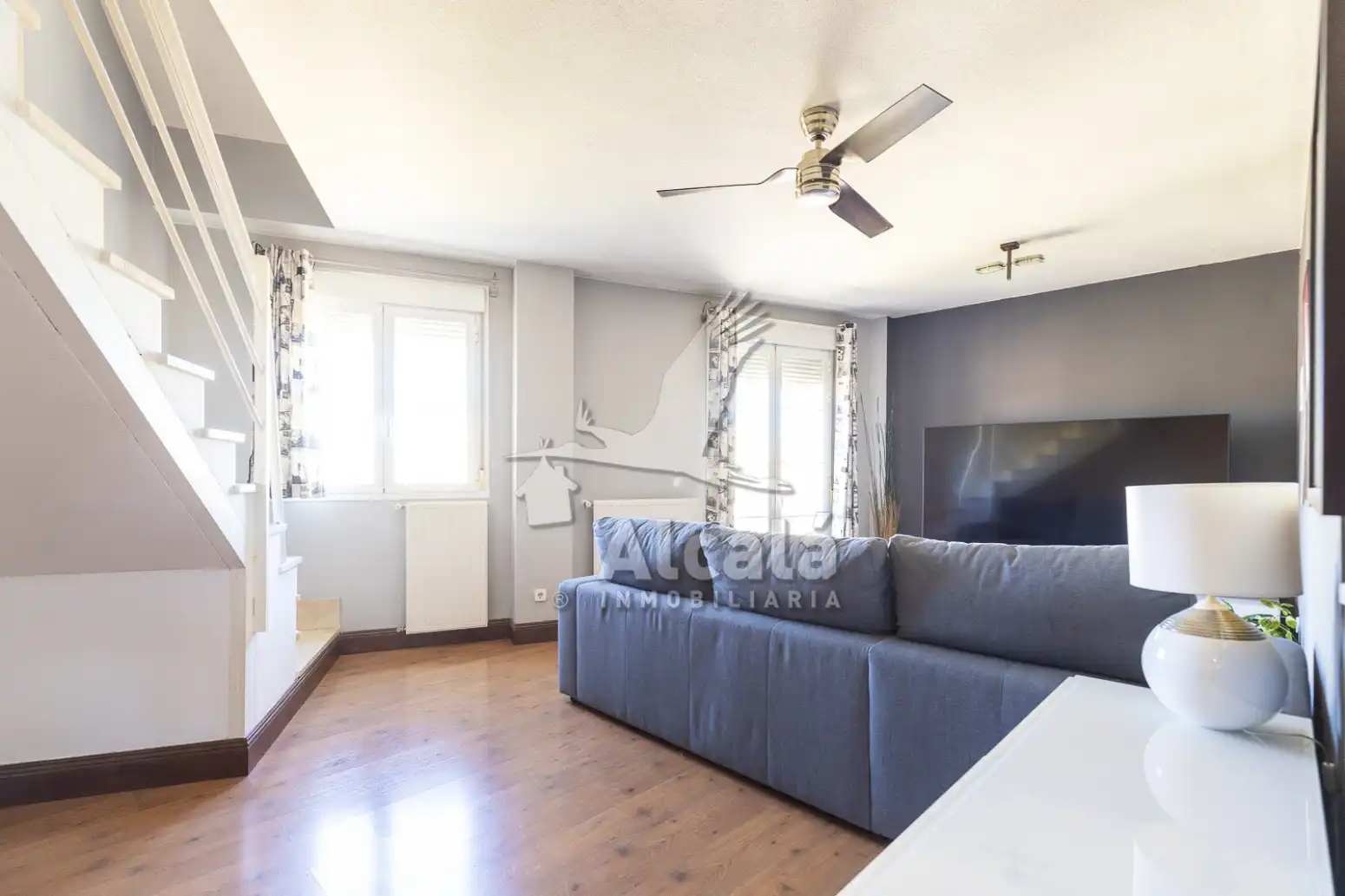 Living room of Flat for sale in Torrejón de Ardoz  with Heating, Terrace and Storage room