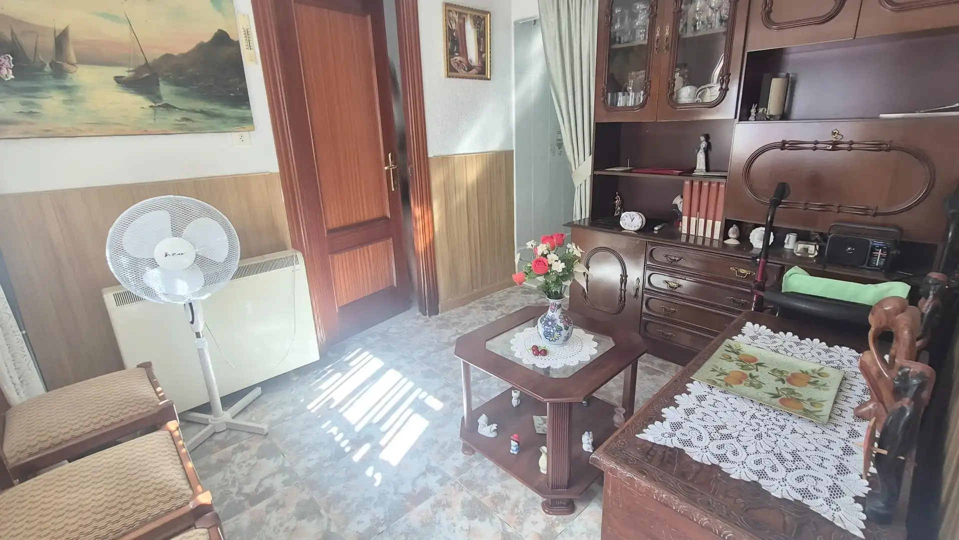 Sala d'estar de Pis en venda en Salamanca amb Calefacció