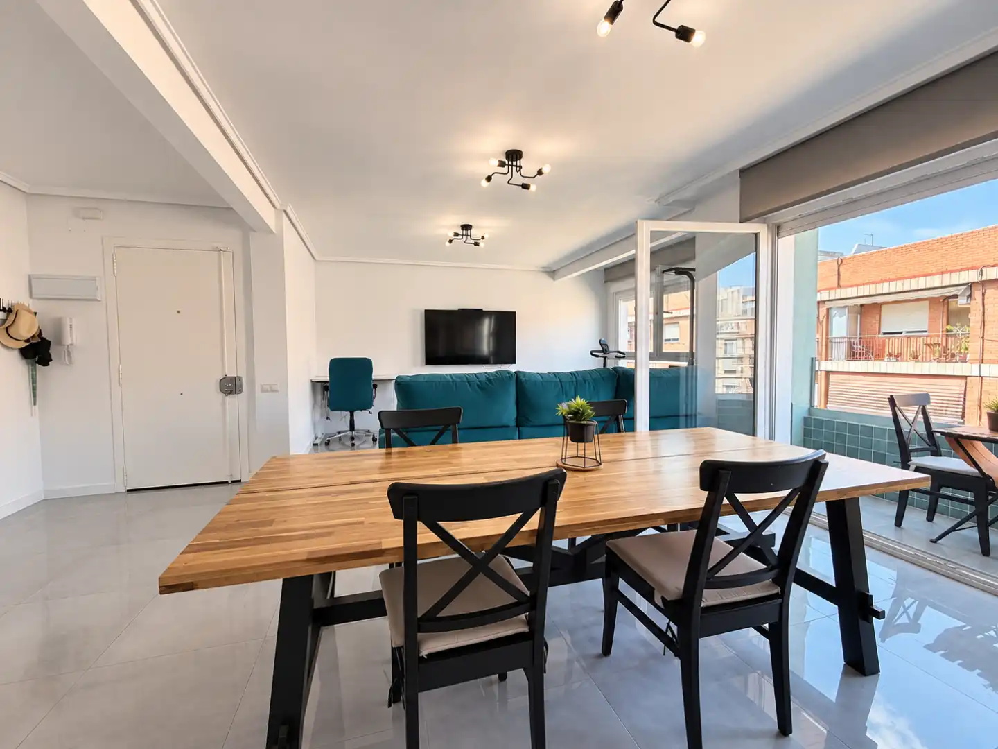 Piso con terraza en venta en L'Olivereta, imagen 2