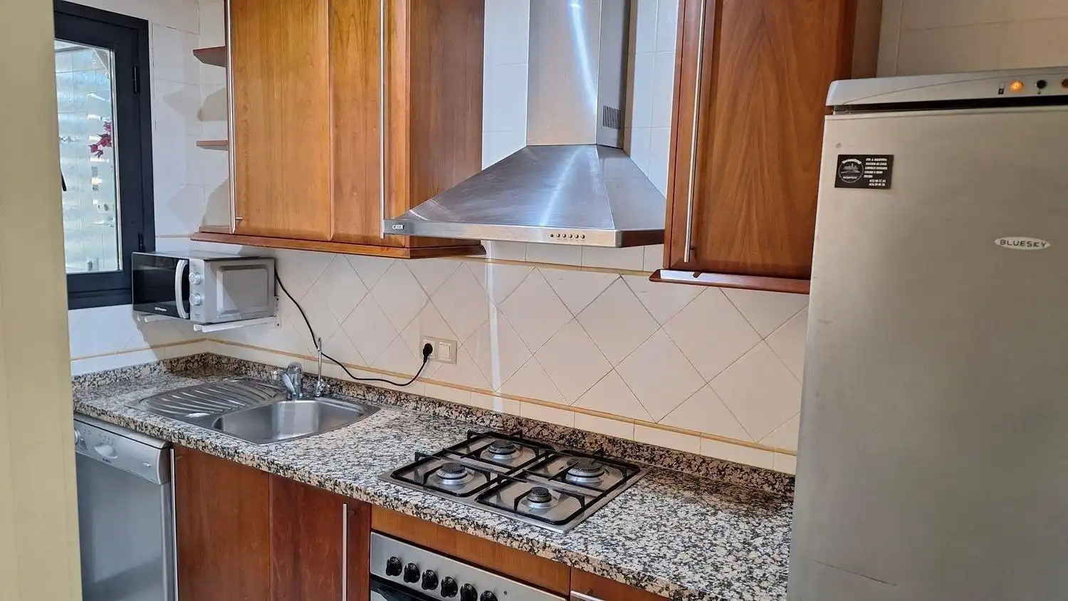Kitchen of Flat for rent in Alicante / Alacant  with Air Conditioner, Heating and Terrace