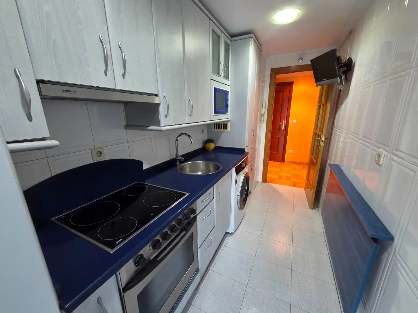Kitchen of Flat for sale in Burgos  with Heating, Terrace and Storage room