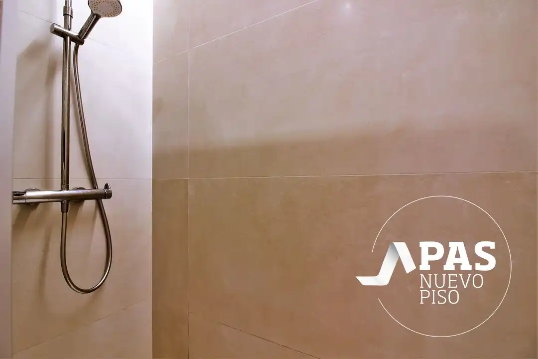 Bathroom of Flat for sale in Centro - Ayuntamiento
