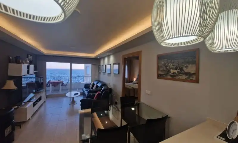 Apartamento con terraza en venta en Calle Navegantes, imagen 2