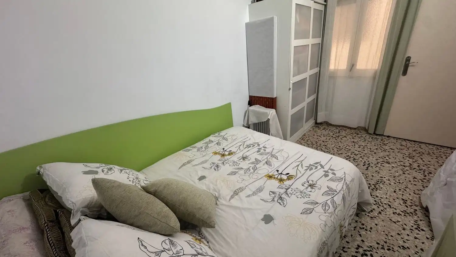 Dormitori de Pis en venda en Montcada i Reixac
