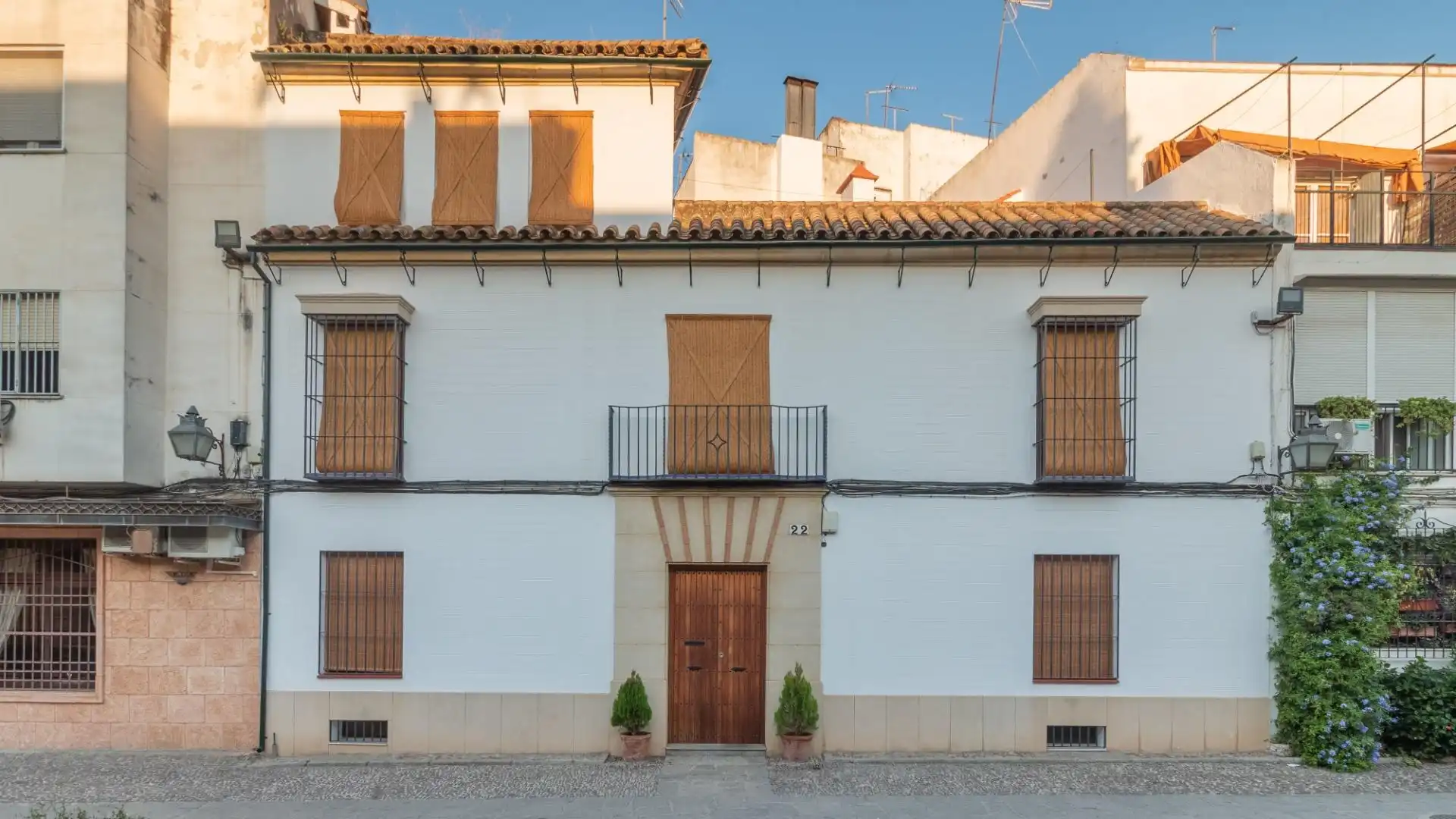 Vista exterior de Casa o chalet en venta en Córdoba con Terraza, Trastero y Amueblado