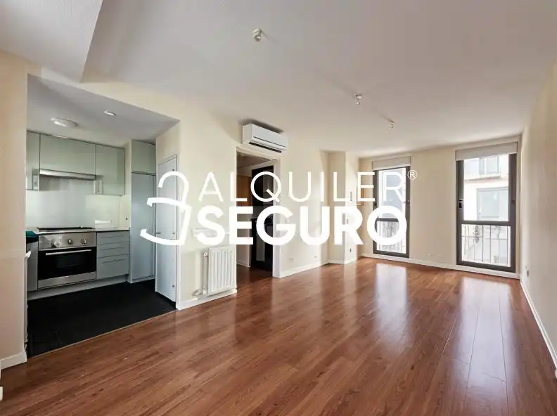 Sala d'estar de Pis de lloguer en Majadahonda amb Aire condicionat, Calefacció i Traster