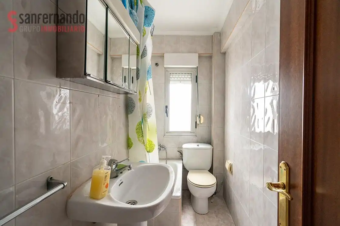 Flat for sale in Calle Secada, Cuatro Caminos