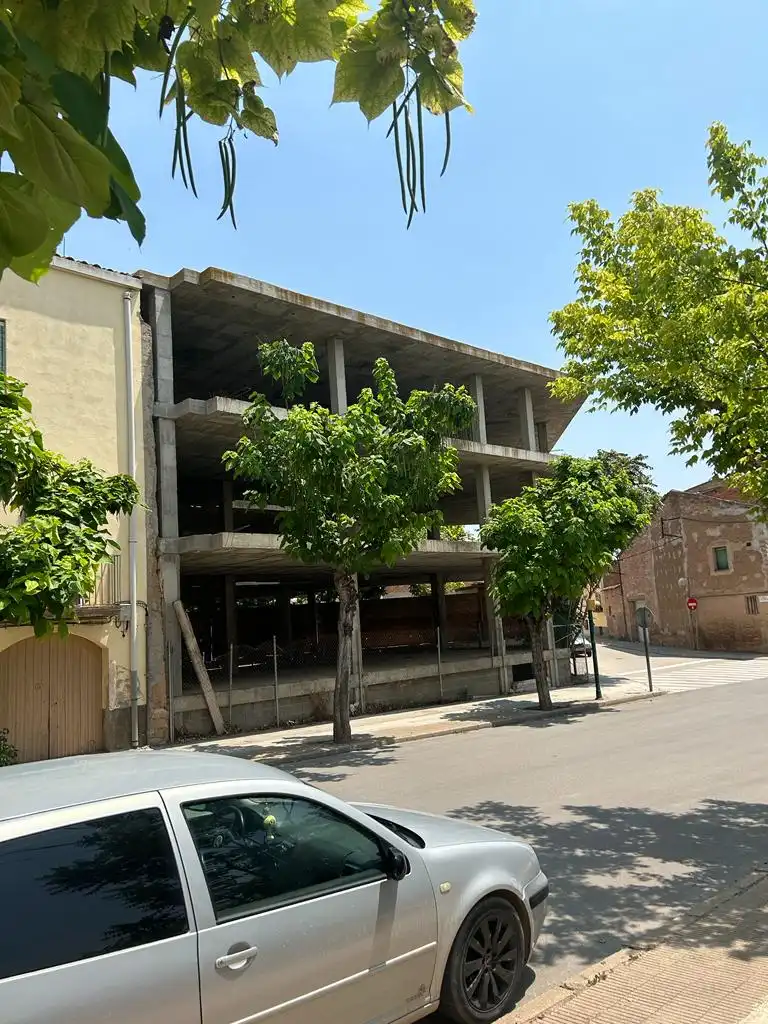 Edifici en venda a Carrer Mossen Anton Navarro, Vilaller