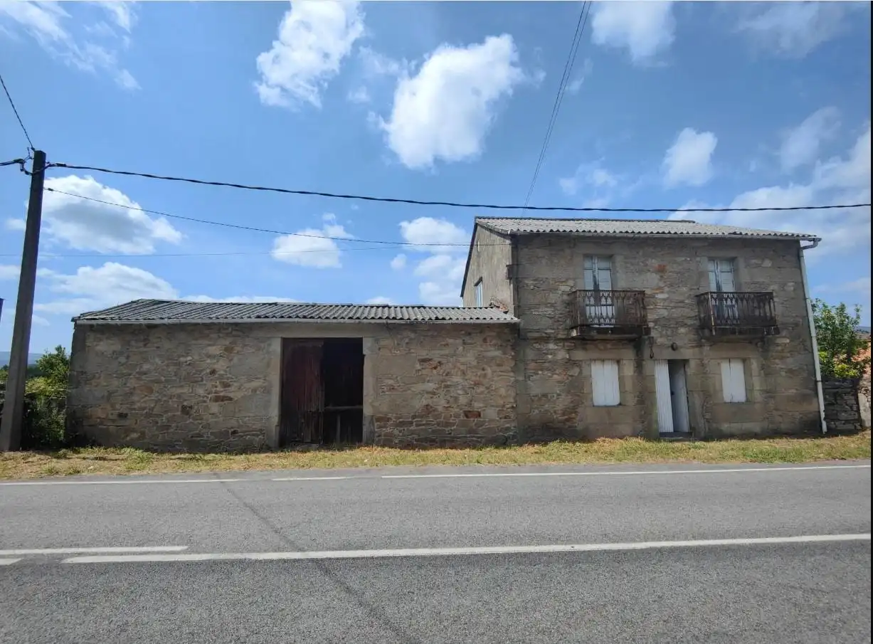 House with garden for sale in Rianxo, imagen 2