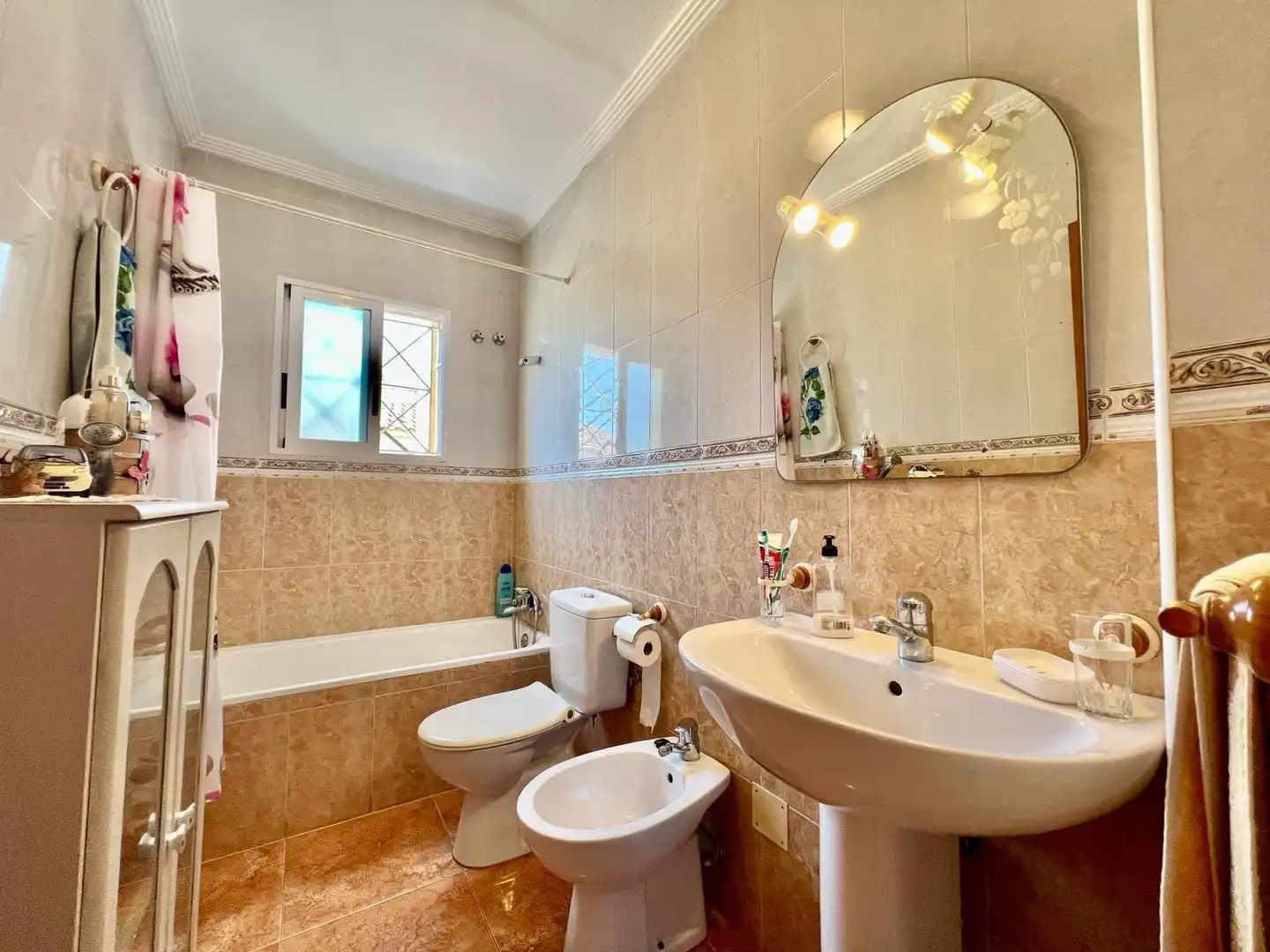 Baño de Casa o chalet en venta en Torrevieja con Jardín privado, Terraza y Trastero