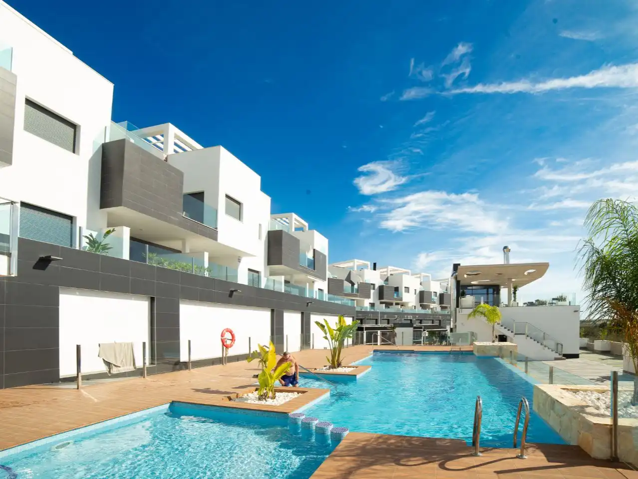 Apartament amb ascensor en venda a CANTAUESSO 3