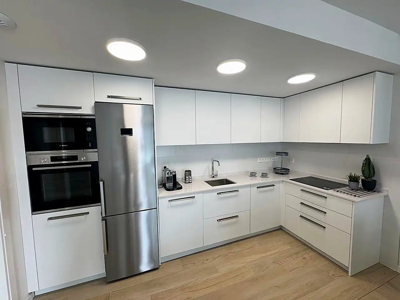 Cocina de Apartamento en venta en Marbella con Aire acondicionado, Terraza y Trastero