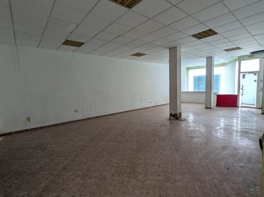 Local comercial en venda a Carrer Recinte Festiu