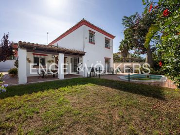 Xalet amb jardí en venda a La Jara