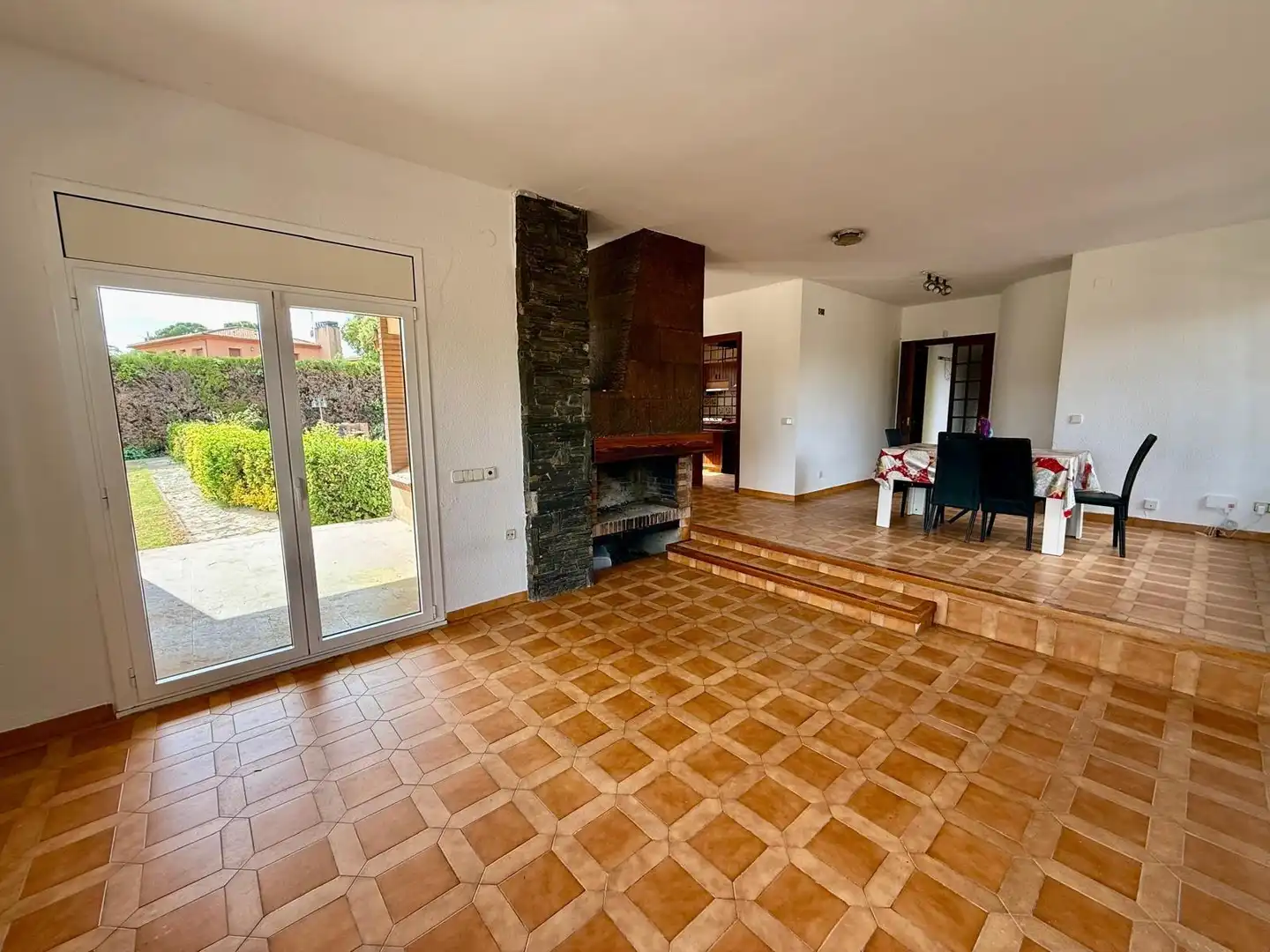 Sala de estar de Casa o chalet en venta en El Bruc con Calefacción, Jardín privado y Terraza