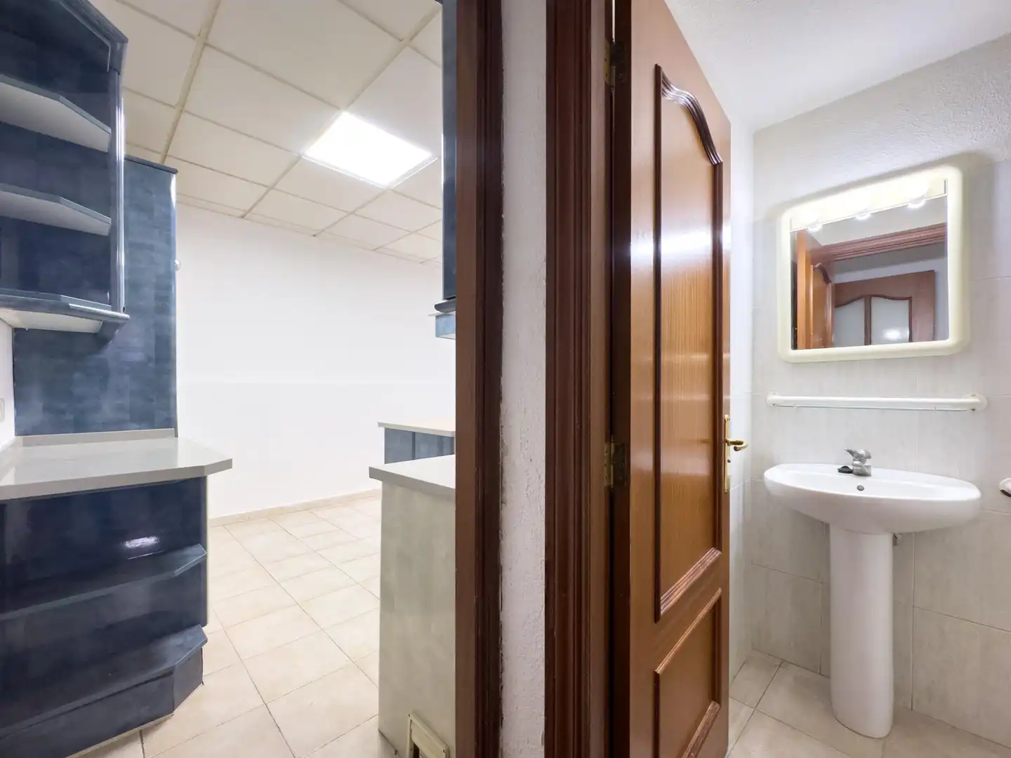 Semi-detached house with terrace for sale in Calle Granados, imagen 26