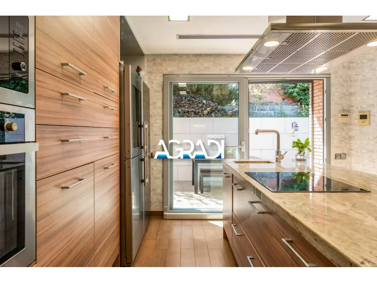 Kitchen of Houses for sale in Les Franqueses del Vallès  with Air Conditioner, Heating and Private garden